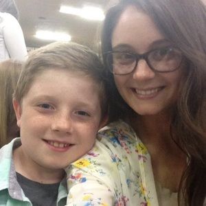 Meet your Posher, Jade